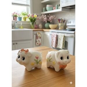 Vintage Lefton Pig Salt & Pepper Shakers